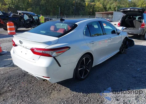 2019 Toyota Camry Xse z USA, uszkodzony, nr VIN 4T1B61HK6KU811442